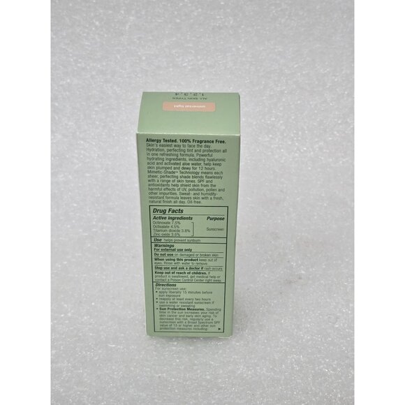 Clinique Moisture Surge Sheertint Hydrator Broad Spectrum SPF 25 Universal Light - Picture 2 of 2